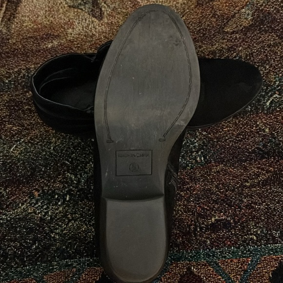 St. John’s Bay Boots - Picture 4 of 7